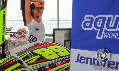 Jennifer M�nard�s first round of the 2015 season